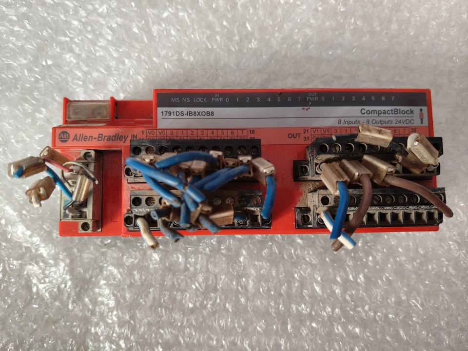 (LOT OF 5PCS) ALLEN BRADLEY 1791DS-IB8OB8 DEVICENET DIGITAL I/O MODULE TESTED OK